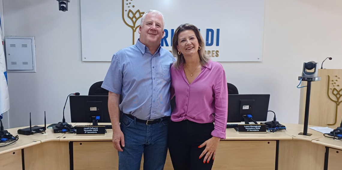 Cíntia Chesini volta à presidência do Legislativo Garibaldense