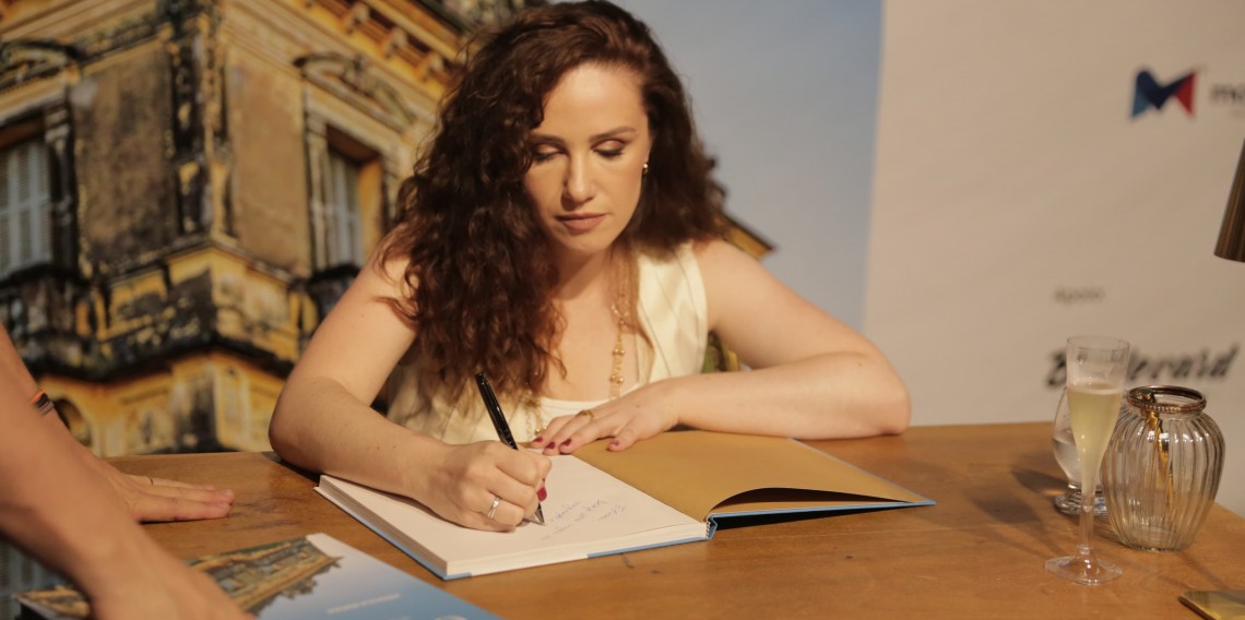 “É um livro de história, mas com emoção”