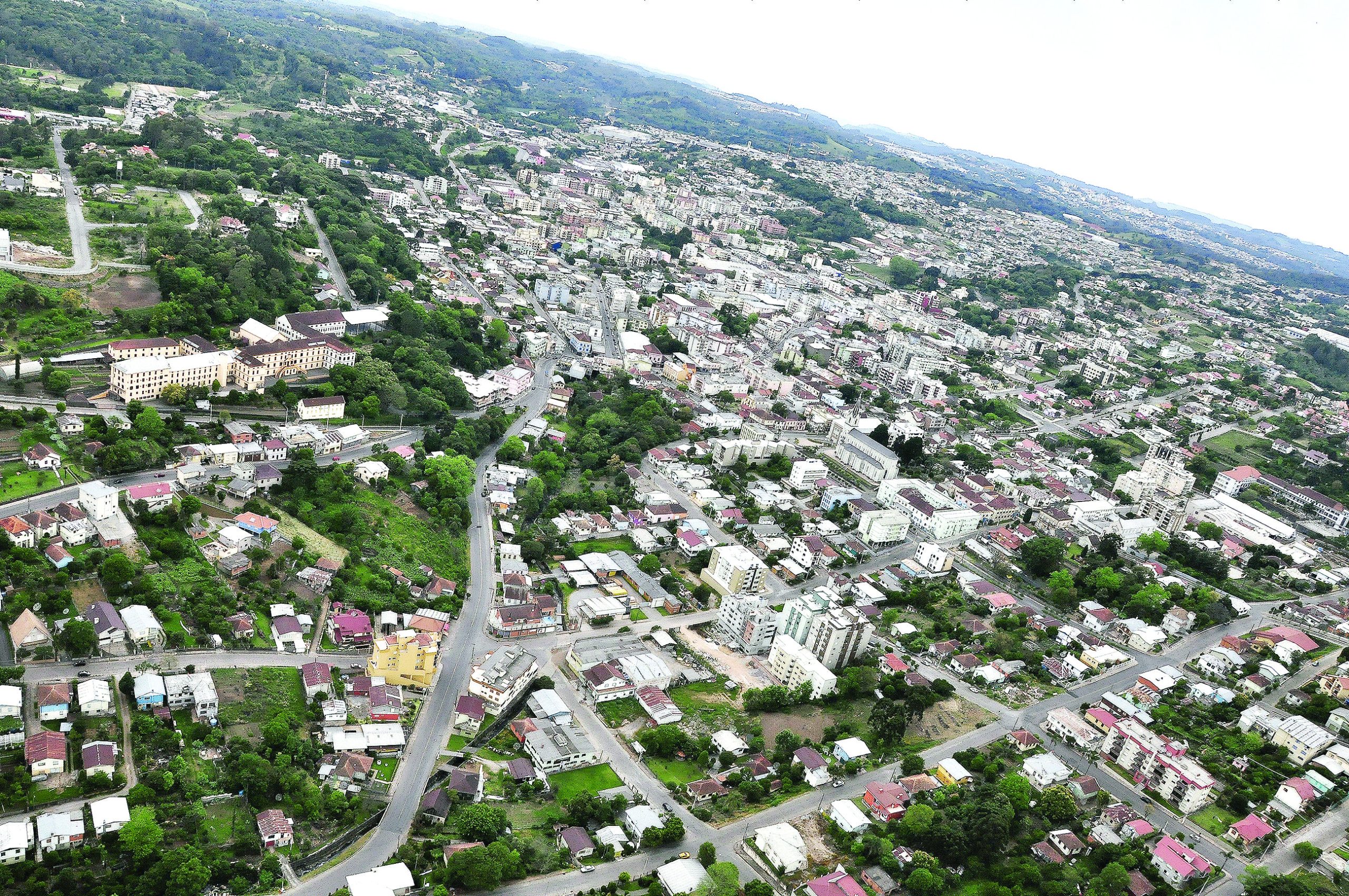 Câmara realiza Audiência Pública sobre projeto que reconhece Garibaldi como Capital Nacional do Espumante - Créditos: Cassius André Fanti