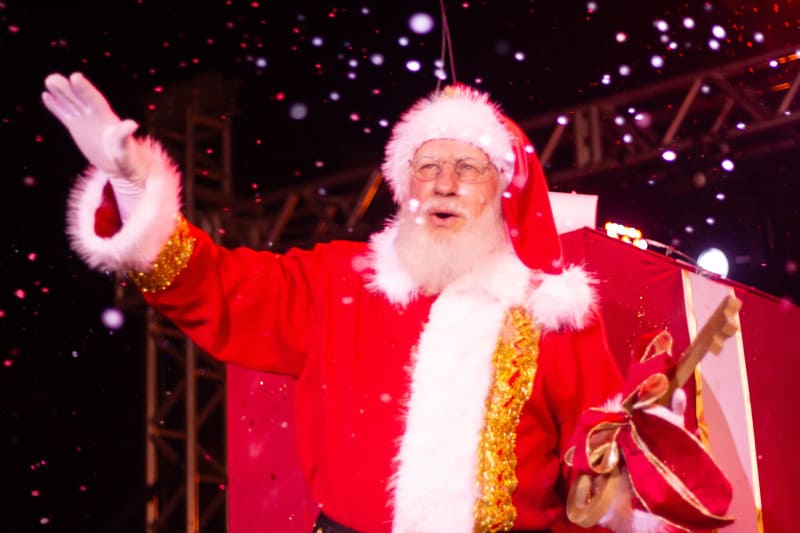 Atrações do Natal Borbulhante de 2025 inicia nesta semana com a “Noite Branca”