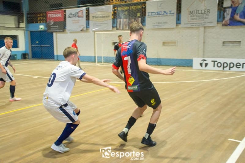 Equipes de futsal da SMEL se destacam em competições regionais - Créditos: RS Esportes