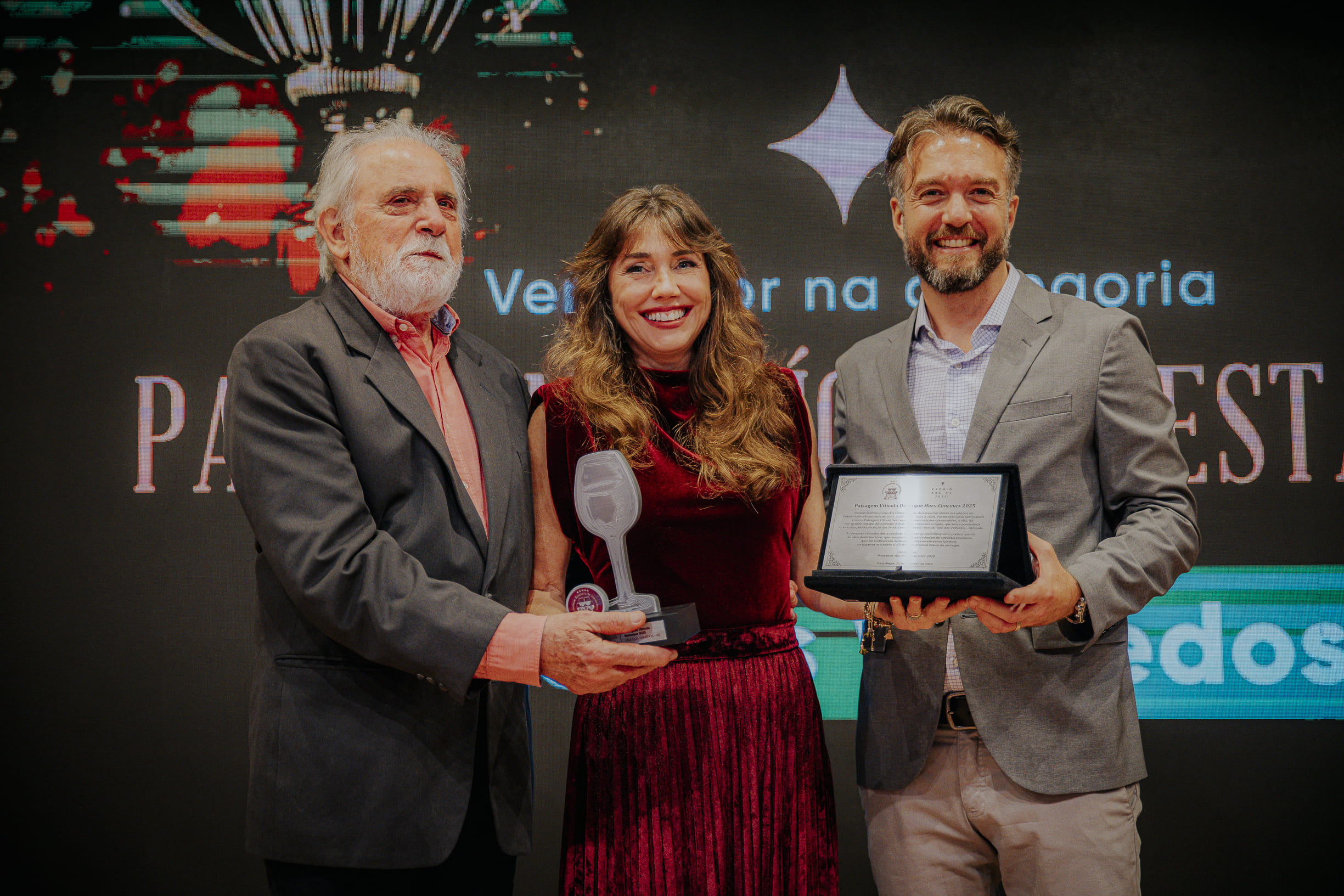 Vale dos Vinhedos vence pela quinta vez consecutiva o Prêmio ABS-RS 2025 como Paisagem Vitícola Destaque