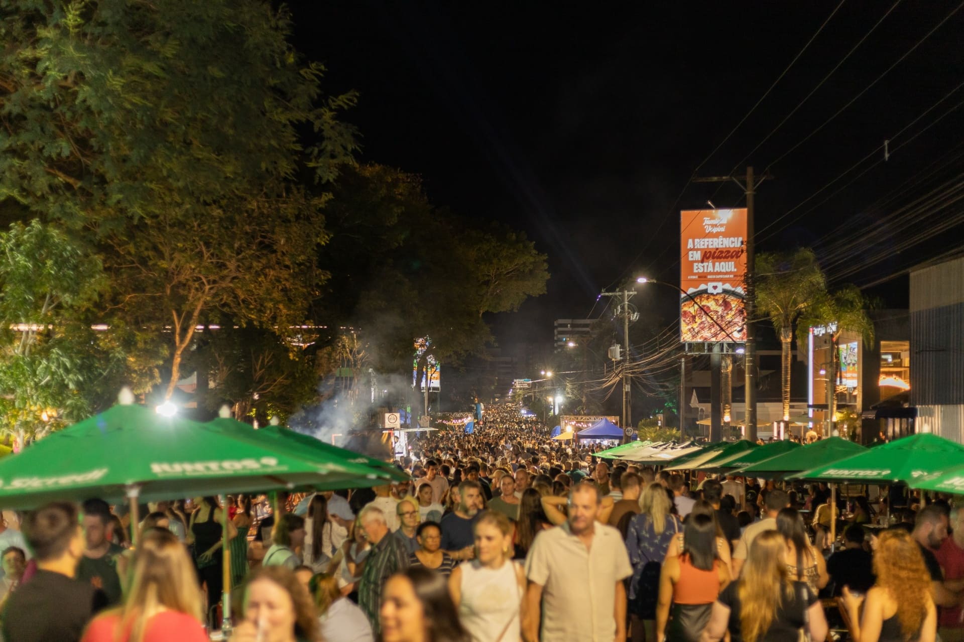 Mais de 200 empreendimentos participam do 16º Jantar Sob as Estrelas, que celebra a diversidade gastronômica e cultural de Bento Gonçalves. - Créditos: Rodi Goulart/Divulgação