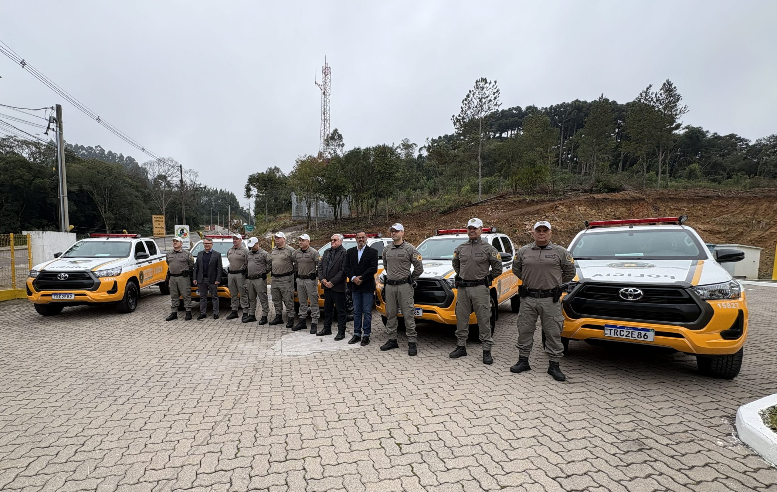 CSG entrega cinco novas viaturas ao 3º Batalhão Rodoviário da Brigada Militar do Rio Grande do Sul