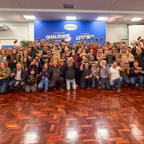 Santa Clara premia os destaques da qualidade do leite em evento que reuniu mais de 200 pessoas de 40 municípios